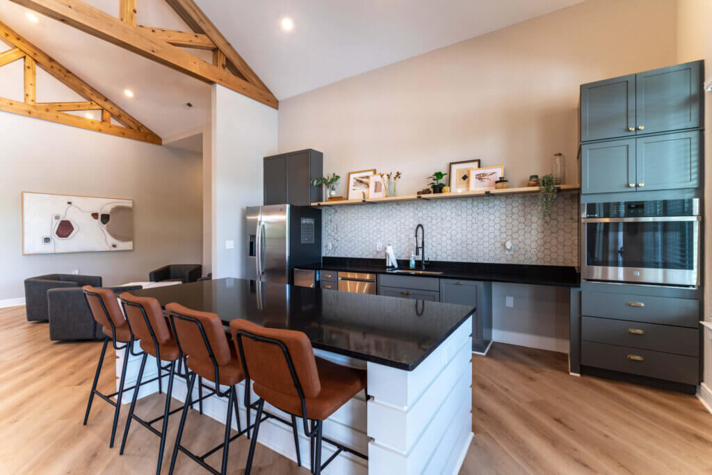 SBP - Modern Kitchen with Dining