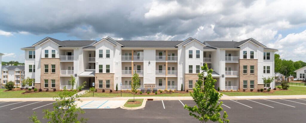 The Streams Apts - Apartments Front View