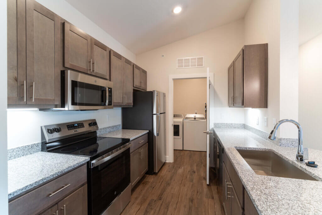 The Streams Apts - Modern Kitchen Unit View